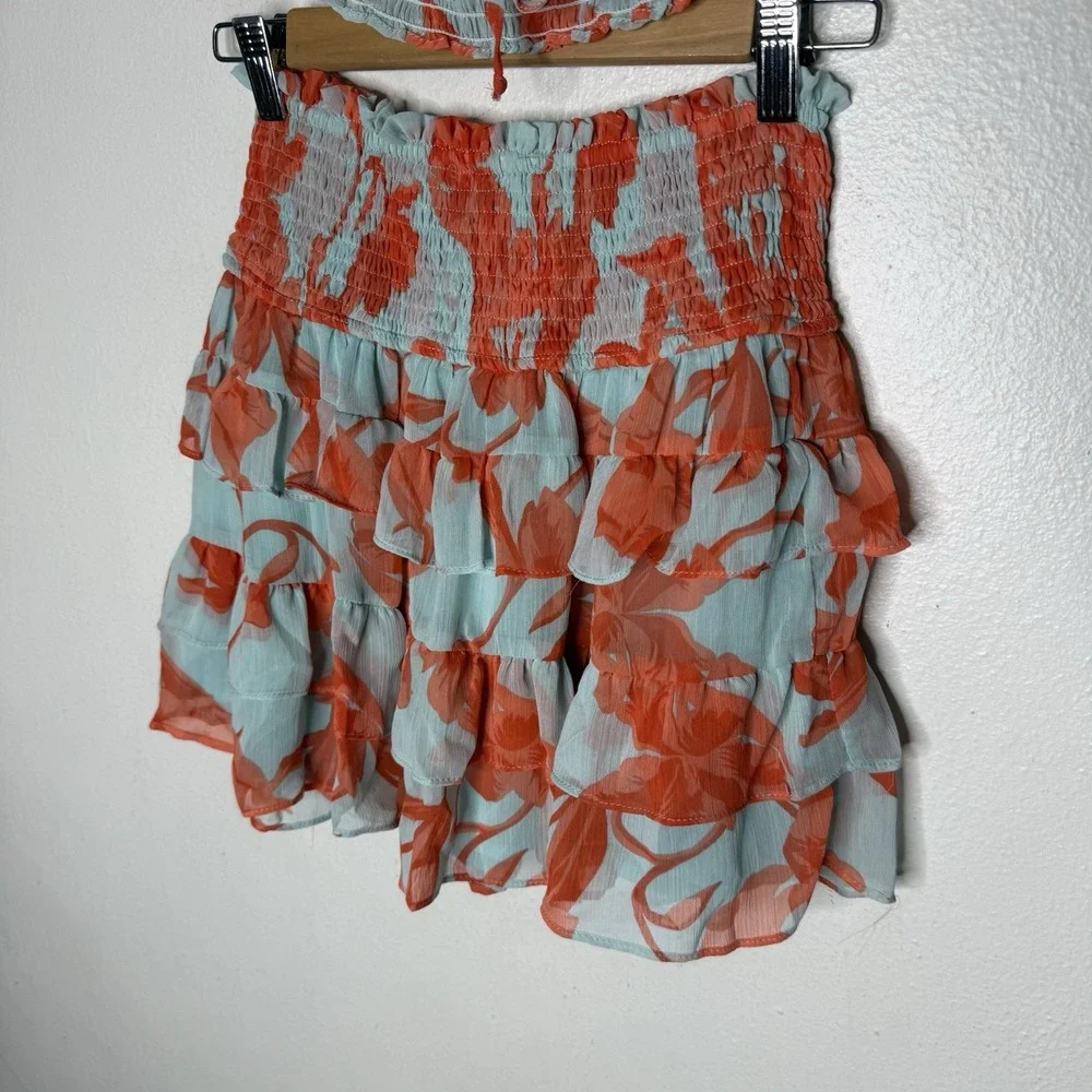 New Olivaceous Coral Blue Tiered Ruffle Skirt Smocked Top Set Womens Small